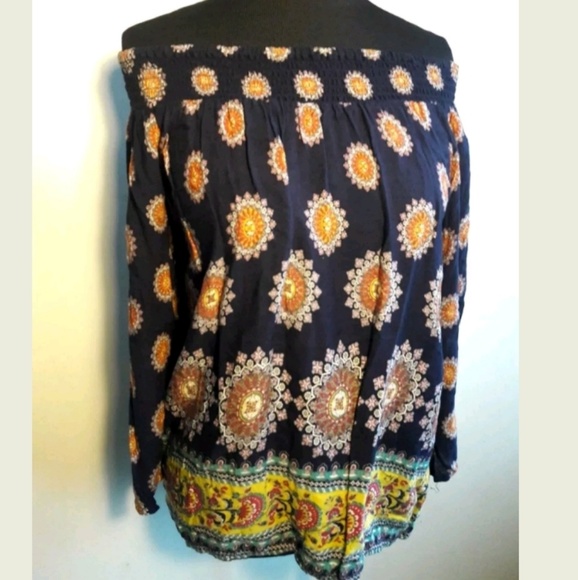 Japna Tops - 🦋 Japna Boho Peasant Cold Shoulder Smock Top
